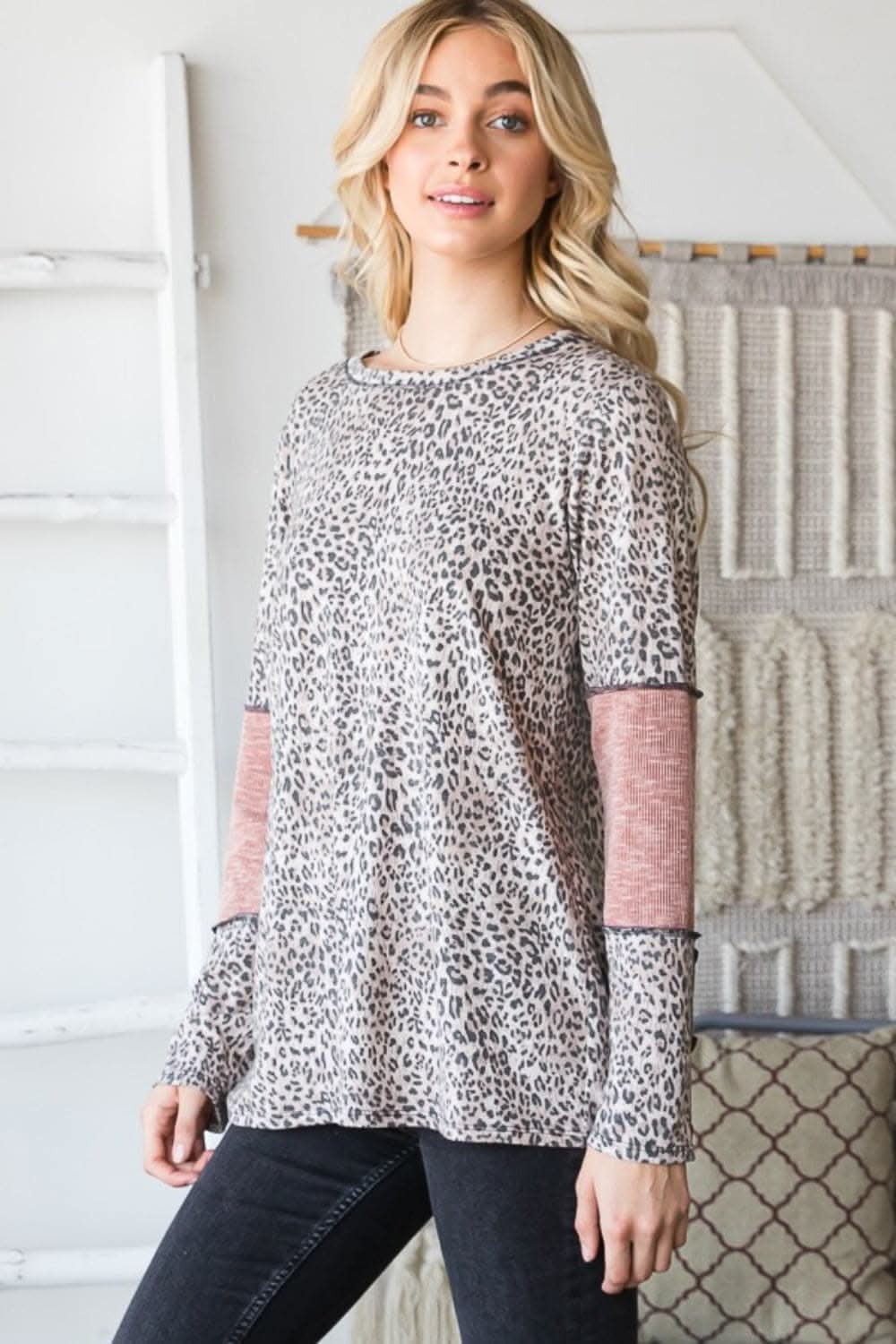Heimish leopard print tee, chic design - Love Salve